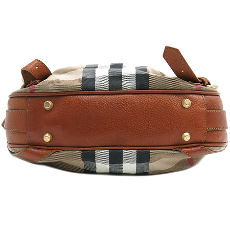 Burberry(������) �긮�� �Ͽ콺 üũ ���� ü�� ���  ȣ�� ����� �̹���5 - ���̺��� �߰���ǰ