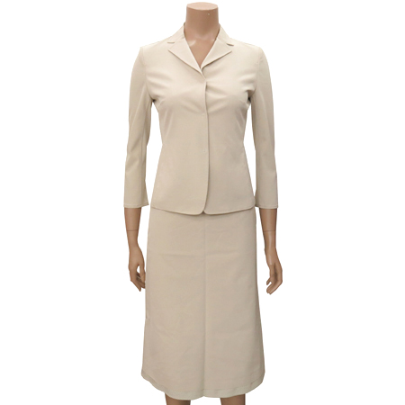 �����  ����