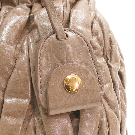 MiuMiu(�̿�̿�) RN0473 MATELASSE LUX (��Ʈ��� ����) �ε���ũ ���� 2WAY [�б�������] �̹���4 - ���̺��� �߰���ǰ