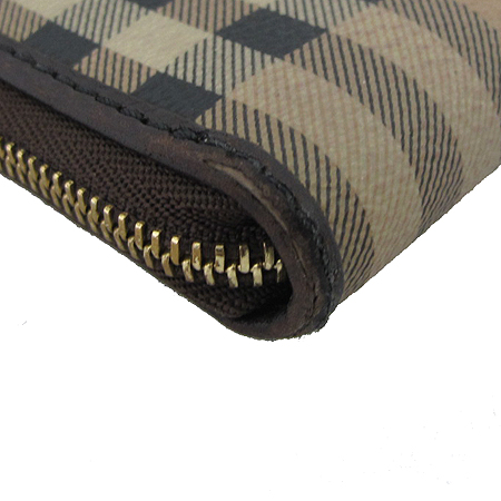 Burberry(������) ���̸��� üũ PVC ���� ī�� �� �������� [�̾��������] �̹���4 - ���̺��� �߰���ǰ