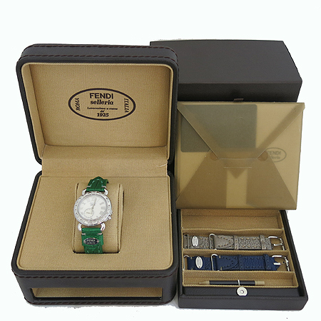 ���  ��������