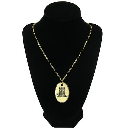 ����  �����