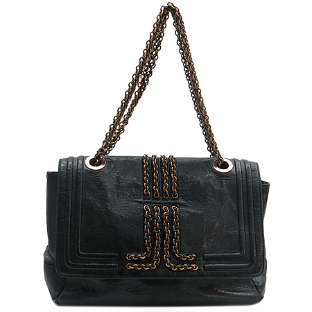 ����  �����