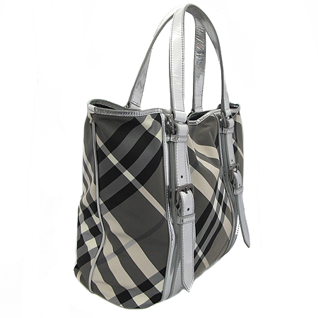 Burberry(������) PVC �׷��� ��� üũ �ǹ� ��Ż�� ����� [�̾��������] �̹���3 - ���̺��� �߰���ǰ