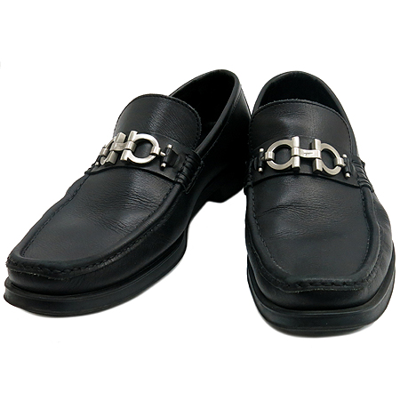 Ferragamo(󰡸)  ġ     