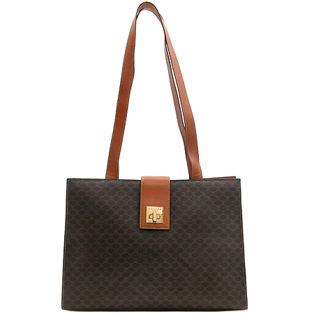 ������  �����