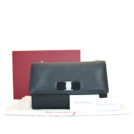 ��󰡸� �ٶ� ���� ũ�ν��� 