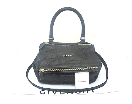 ����� �ǵ��� ���� 