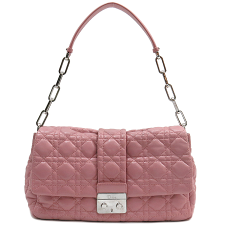 ���  �����