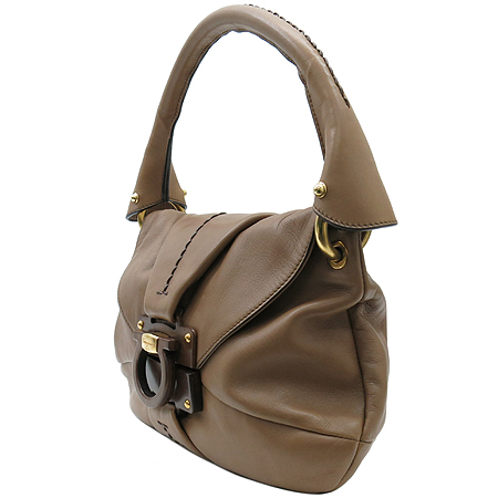 Ferragamo(��󰡸�) 21B369 ��ġ�� �ΰ� ��� ���� ����� [��õ��] �̹���3 - ���̺��� �߰���ǰ