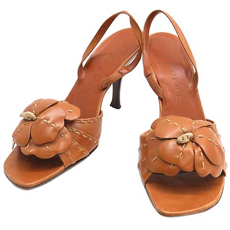 ������  ����