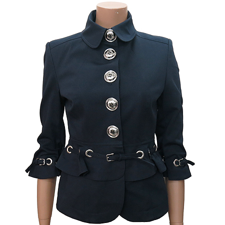 ������  ����