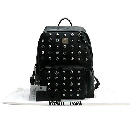 ������  ����