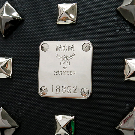 MCM(������) MMK 1SVH01 BK001 ���͵� ��� �к긯 ������ ���� �̹���5 - ���̺��� �߰���ǰ