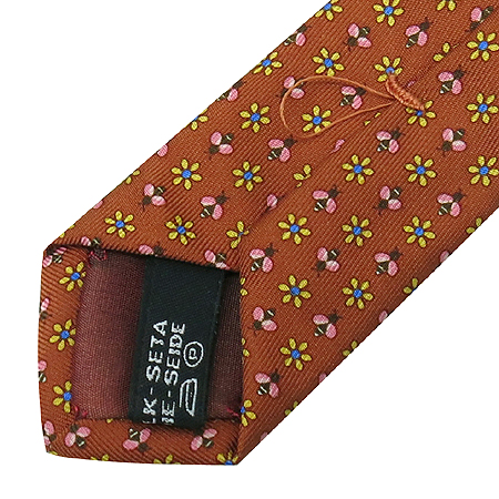 Ferragamo(��󰡸�) 100% ��ũ ��Ÿ�� �̹���5 - ���̺��� �߰���ǰ