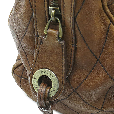 Bally(�߸�) ���� �ΰ� ��� ���� ���� ��Ƽġ ������ ��Ʈ�� �̹���4 - ���̺��� �߰���ǰ