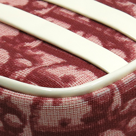 Dior(ũ����î���) �ΰ� �ڰ��� ȭ��Ʈ ���̴�Ʈ Ʈ���� �Ŀ�ġ �� ����� �̹���6 - ���̺��� �߰���ǰ