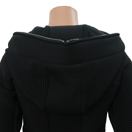 Gareth Pugh by 10 CORSO COMO(������ ǻ) ���� ���� �̹���2 - ���̺��� �߰���ǰ