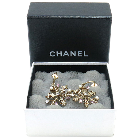 ����  �Ͱ���