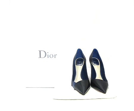 ���  ����