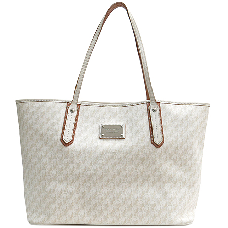 ����  �����