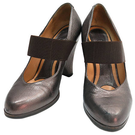 ������  ����