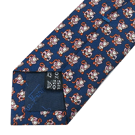 Ferragamo(��󰡸�) 100% ��ũ ��Ÿ�� �̹���5 - ���̺��� �߰���ǰ