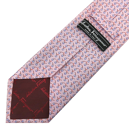 Ferragamo(��󰡸�) 100% ��ũ ��Ÿ�� �̹���3 - ���̺��� �߰���ǰ