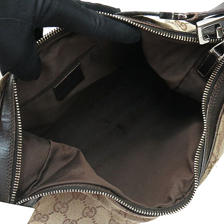 Gucci(����) 001 3315 GG �ΰ� �ڰ��� ��� ��Ƽġ ����� �� ũ�ν��� �̹���6 - ���̺��� �߰���ǰ