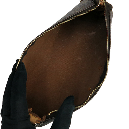 Louis Vuitton(���̺���) M95567 ���׷� ĵ���� ����Ŭ��ġ 2WAY [�б�������] �̹���4 - ���̺��� �߰���ǰ