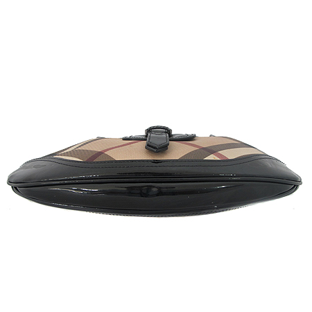 Burberry(������) 3459905 ��� üũ PVC ������ Ʈ���� �̴� ȣ�� ����� [�̾��������] �̹���4 - ���̺��� �߰���ǰ