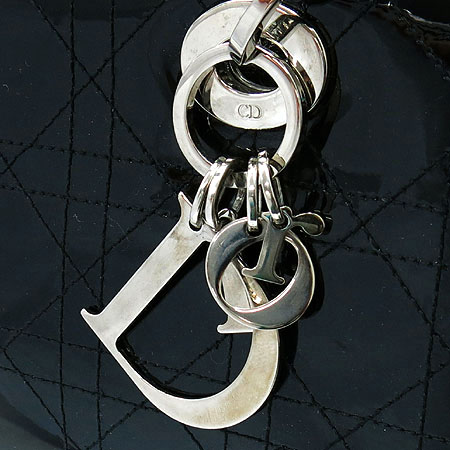 Dior(ũ����î���) ���� �ֳ��� ���� ��� ����ΰ� �� ��� ��Ʈ�� �̹���4 - ���̺��� �߰���ǰ