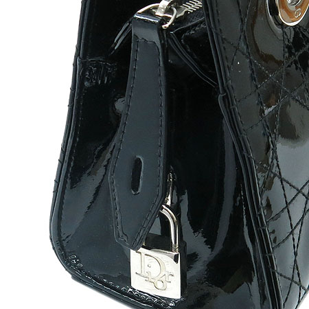 Dior(ũ����î���) ���� �ֳ��� ���� ��� ����ΰ� �� ��� ��Ʈ�� �̹���6 - ���̺��� �߰���ǰ