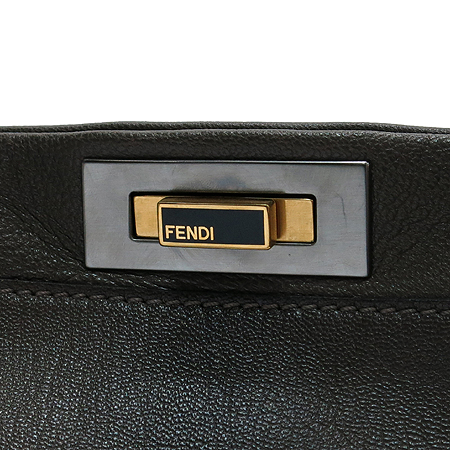 Fendi(���) 8BN210 �׷��� ���� ��ī�� �ΰ� ��� ��Ʈ�� + ũ�ν� ��Ʈ�� [�б�������] �̹���3 - ���̺��� �߰���ǰ