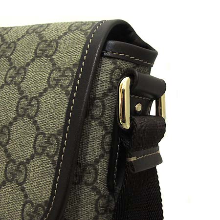 Gucci(����) 223666 GG �ΰ� PVC ũ�ν��� [��õ ������] �̹���4 - ���̺��� �߰���ǰ