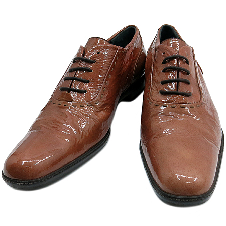 ������  ����