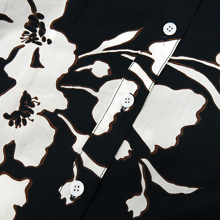 Escada(�������) �ö�� ���� ���� �̹���3 - ���̺��� �߰���ǰ