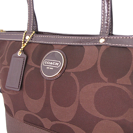 Coach(��ġ) F180373 �ñ׳�ó �ڰ��� ����� [�̾��������] �̹���3 - ���̺��� �߰���ǰ