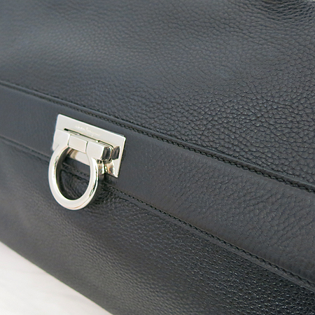 Ferragamo(��󰡸�) FZ 21 A371 ���� ���� ���� ��ġ�� �ΰ� ���  ���Ǿ� ��Ʈ�� + ��Ʈ�� [�ϻ����] �̹���5 - ���̺��� �߰���ǰ