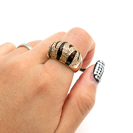 Swarovski(���ͷκ꽺Ű) ȣ�� ���� ũ����Ż ���� �̹���4 - ���̺��� �߰���ǰ