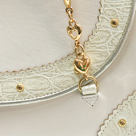 LOVCAT(����Ĺ) ��Ʈ �ΰ� ü�� ����� �̹���3 - ���̺��� �߰���ǰ