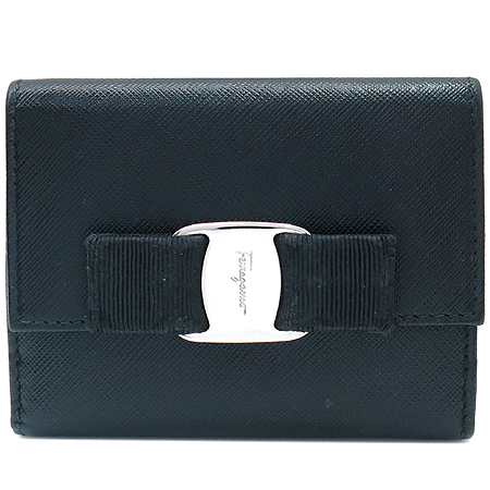 ��󰡸� ���ǾƳ� ���� �ٶ� ������ 