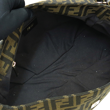 Fendi(���) 8BR614 FF �ΰ� �ڰ��� ��ī ���� �ΰ� �Ÿ� ü�� ����� �̹���5 - ���̺��� �߰���ǰ