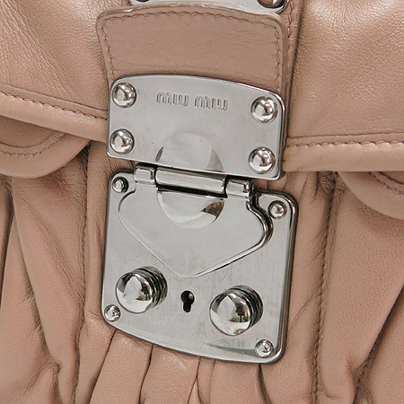 MiuMiu(�̿�̿�) ���� �ΰ� ��� ���� ü�� ����� �� ���� [��õ��] �̹���7 - ���̺��� �߰���ǰ