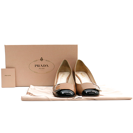 �����  ����