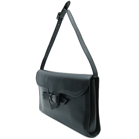 Christian Louboutin(ũ������ �����) �������� ������� ����ΰ� ��� �� Ŭ��ġ�� �̹���3 - ���̺��� �߰���ǰ