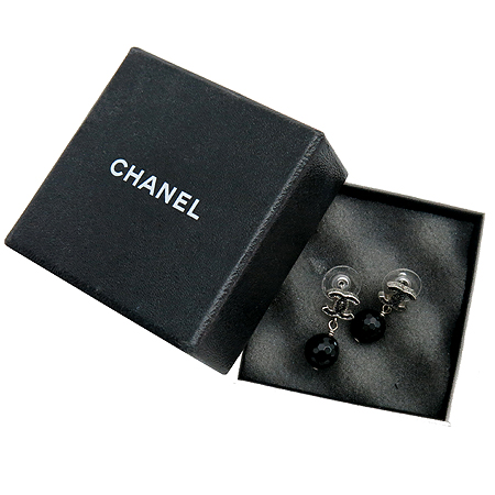 ����  �Ͱ���