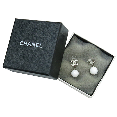 ����  �Ͱ���