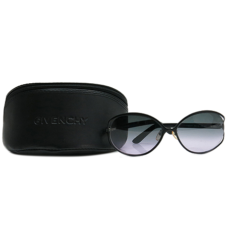 �����  ���۶�