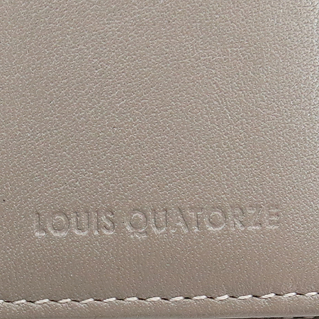 Louis_Quatorze(���̱����) ���̺� ���� ��Ƽġ ���� �ΰ� ������ �̹���4 - ���̺��� �߰���ǰ